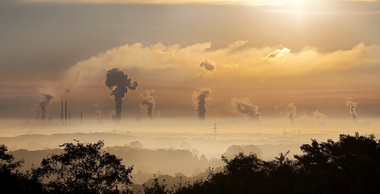 Using Direct Air Carbon Capture Technology to Address Emissions